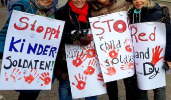 Friedenspädagogischer Runder Tisch Freiburg – Rote Hand, Frieden ...